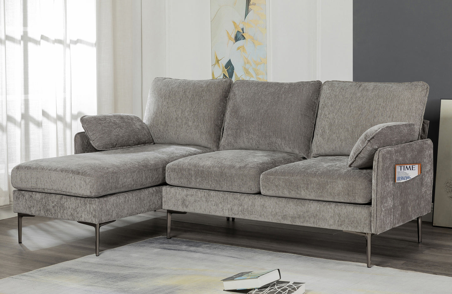 Model 99970GYSS Sectional with Reversible Chaise and 2 Pillows. Limited Toronto Stocks.