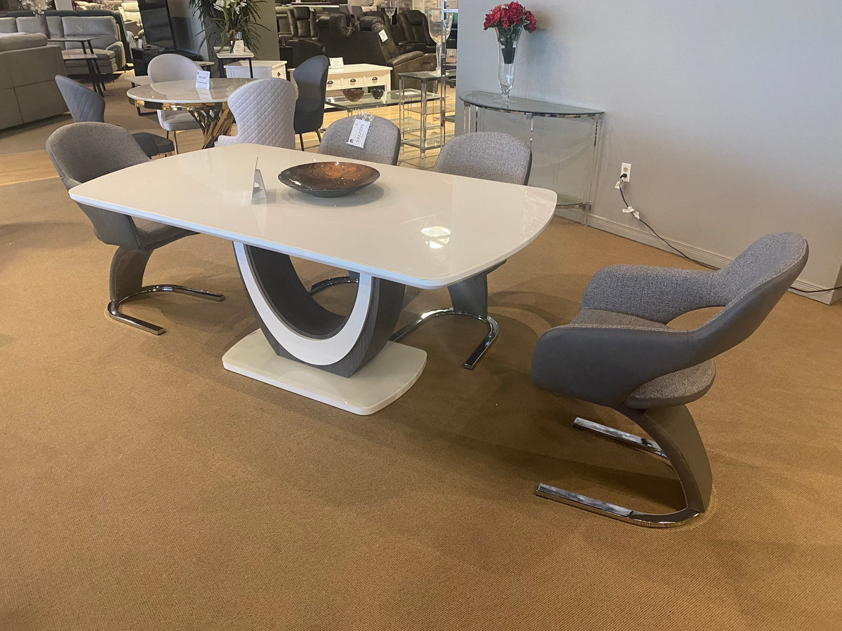 Model 5922 White Dining Set