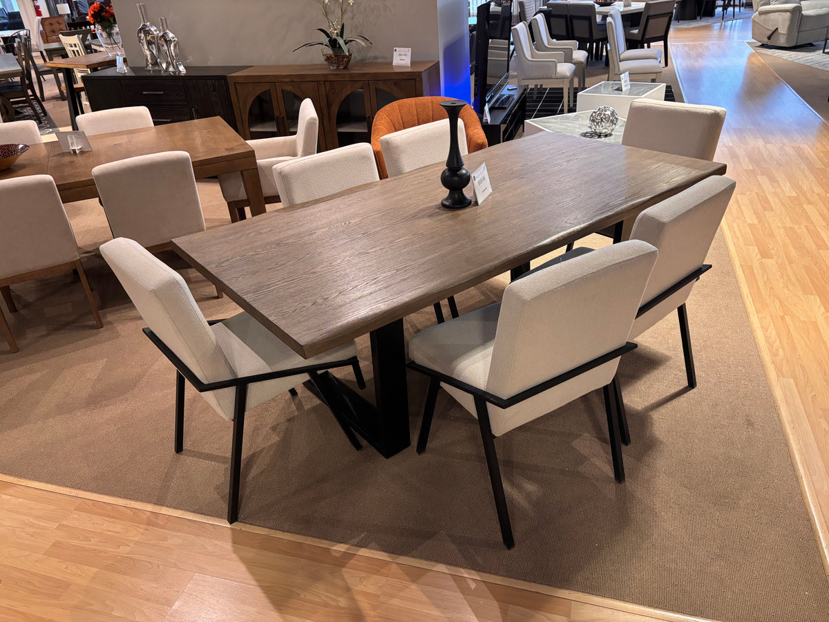 Model 5939 dining table with upholstered chairs
