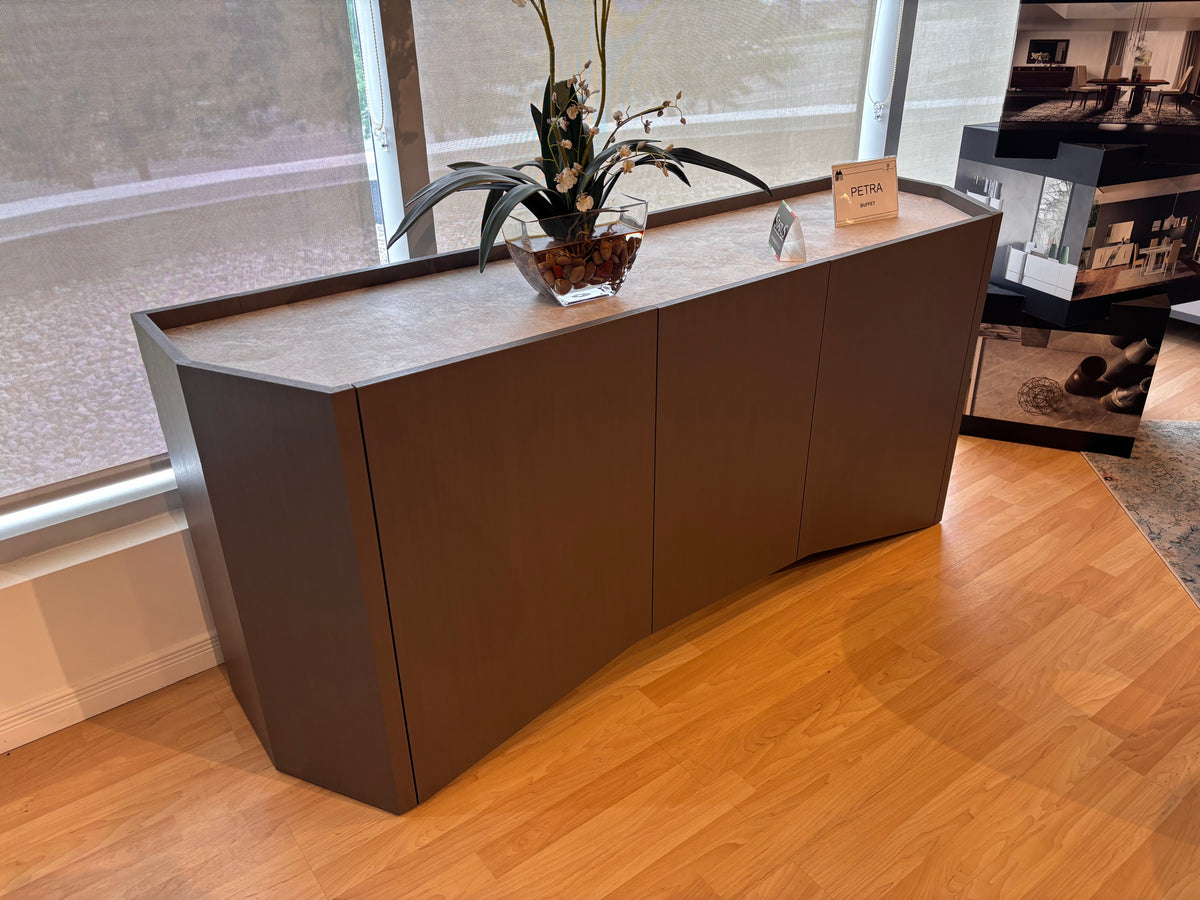 Petra Italian contemporary dining server