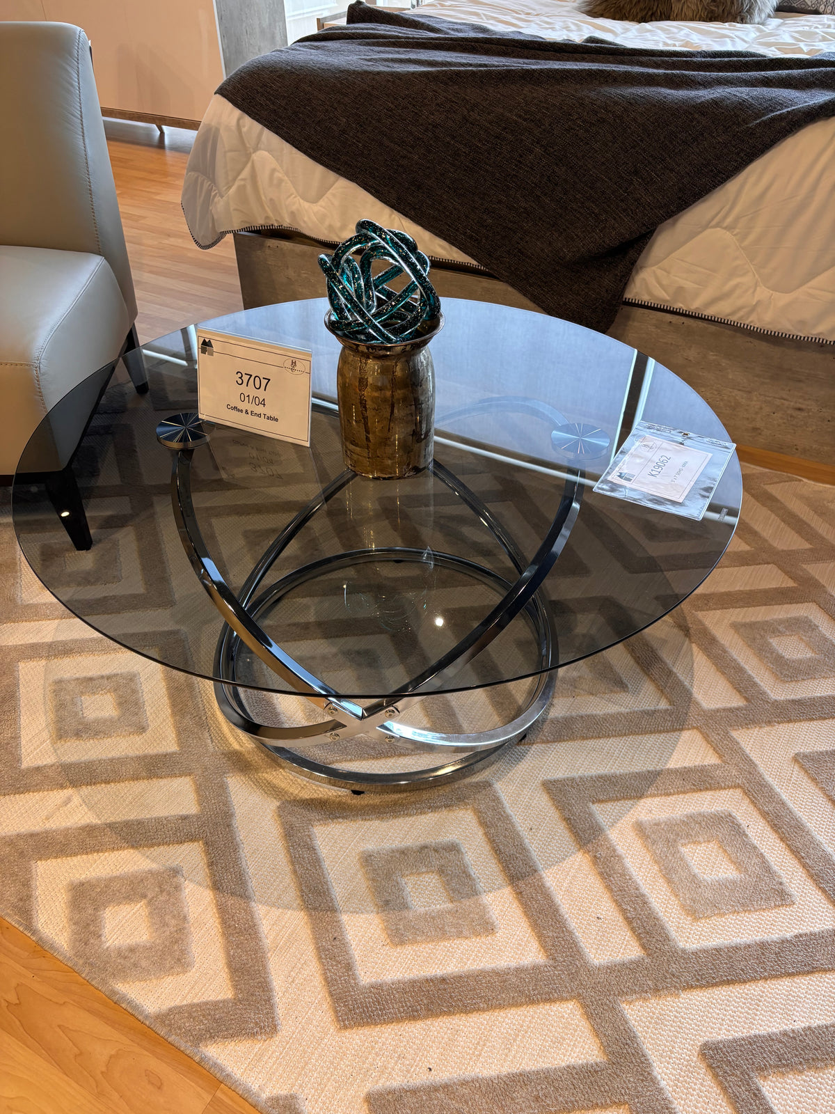 Model 3707 glass end table with chrome base
