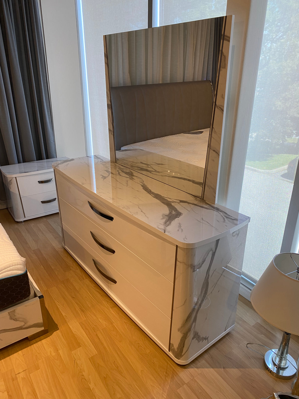 Model Anna Italian bedroom set dresser and mirror with marble-look top