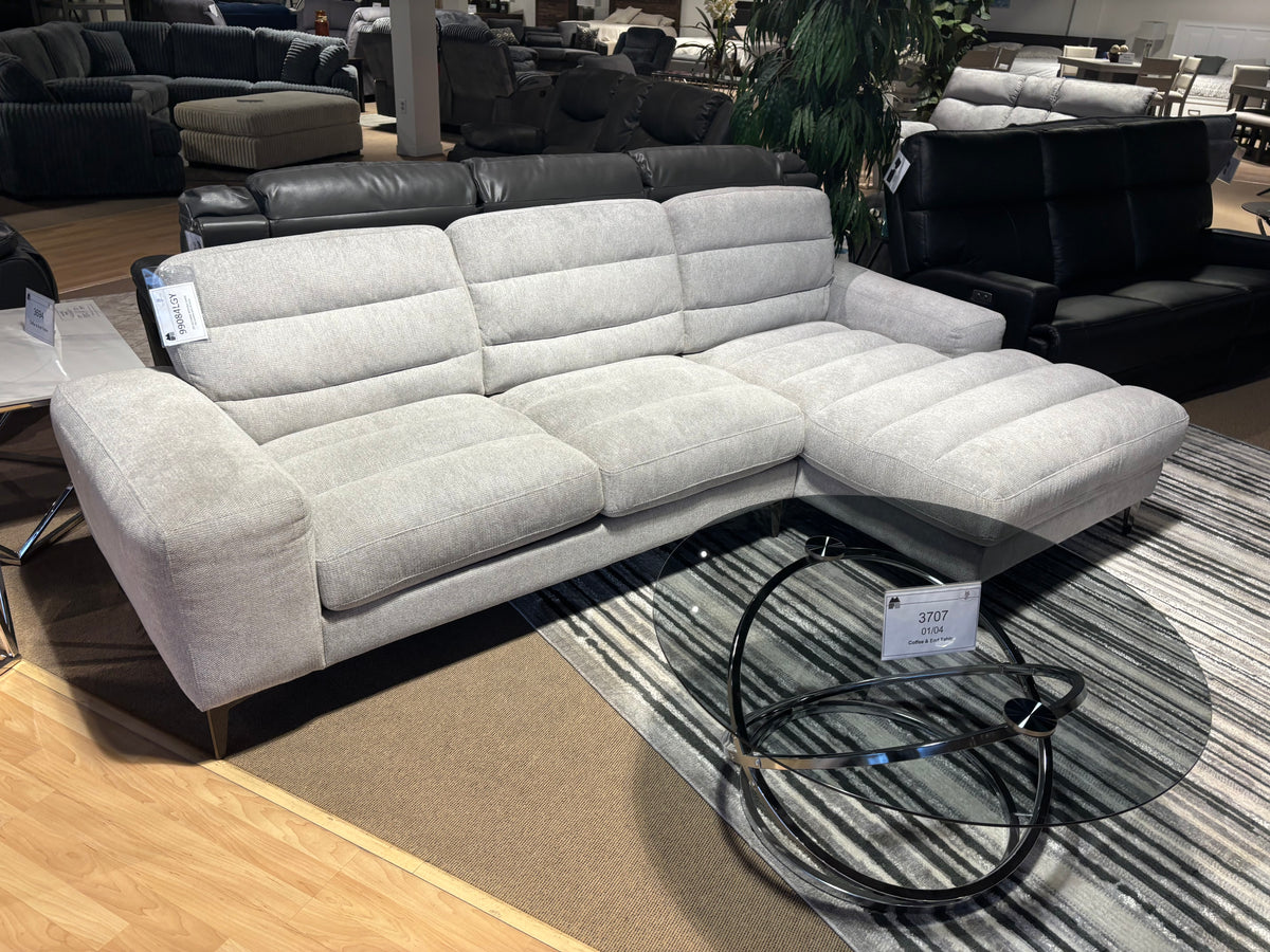 Model 99084LGY light grey fabric sectional with chaise