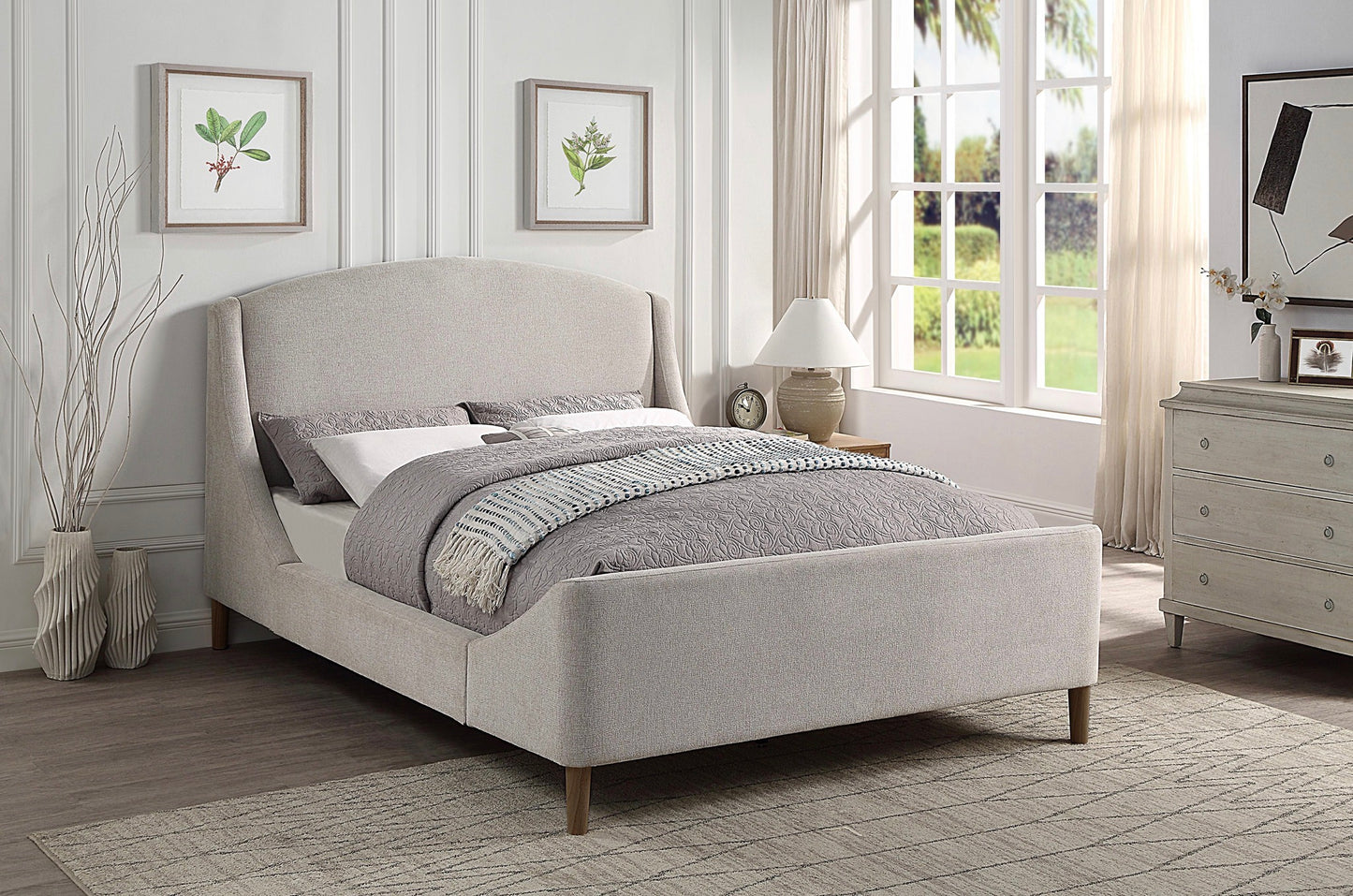 Modèle 5835DG Lit Queen/King en stock à Toronto