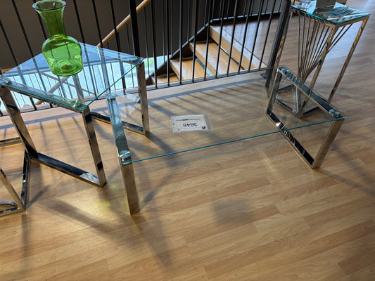 Show Deal Coffee/End Table Model 3646 coffee + end Table 2pc set only