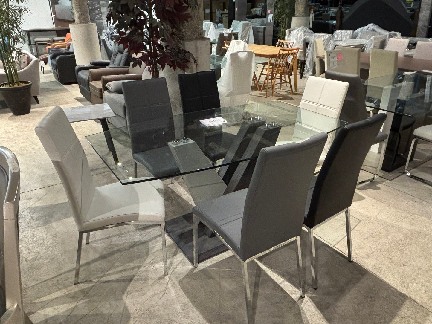Show Deal  CLR Dining Set Model  7383/738s3  Grey/White/Black Chsirs 5pc/7pc Deal